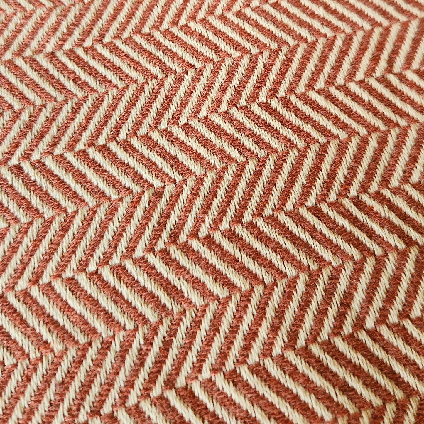 Modern XXL Throw: Brick Chevron