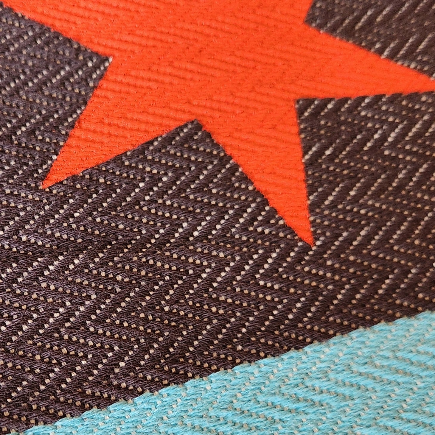 Chicago Dark Mode Throw Blanket