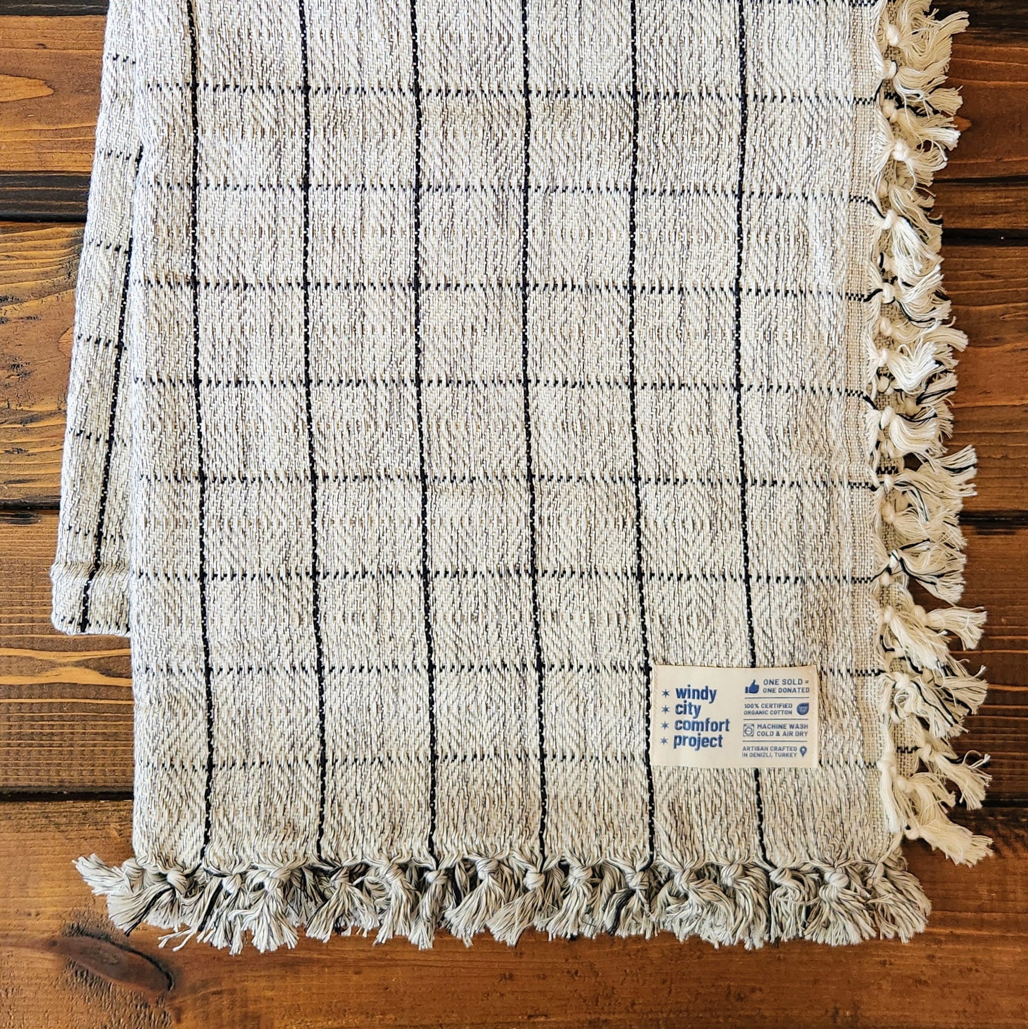 Rustic Couch Throw - Grey Windowpane