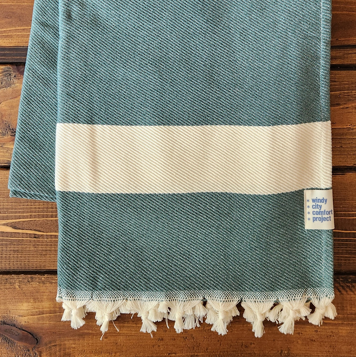 Essential Throw - Varsity Green