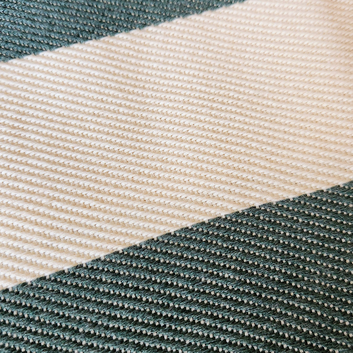 Essential Throw - Varsity Green